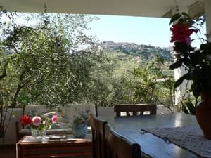 thumbnail: Terrace/patio