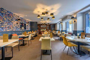 thumbnail: Restaurant