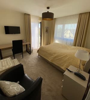 thumbnail: Room