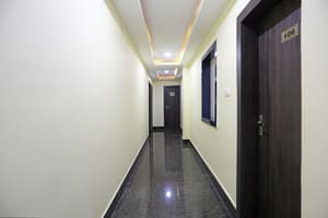 thumbnail: Exterior