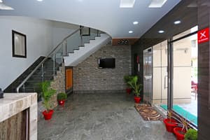 thumbnail: Reception