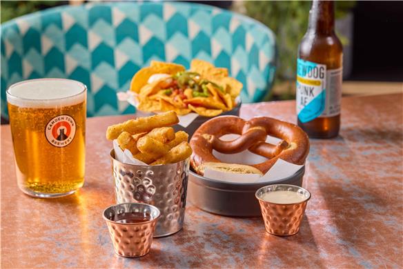 Dining,Dining Area,Restaurant,On-Site