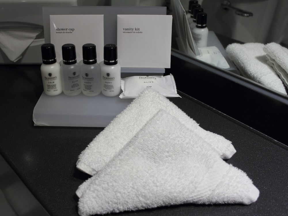 Bathroom amenities