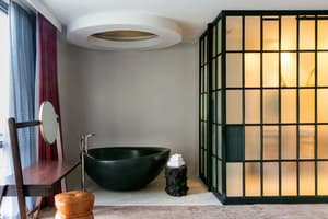 thumbnail: Room service - dining