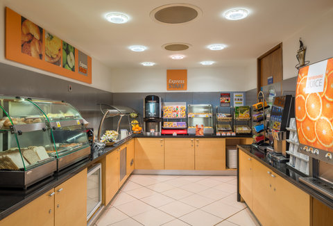 Breakfast Bar