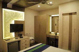 thumbnail: Interior