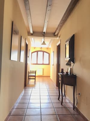 thumbnail: Hallway
