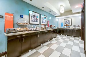 thumbnail: Breakfast area