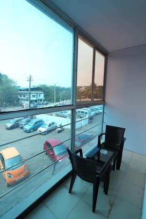 thumbnail: Balcony