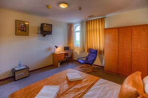 thumbnail: Room