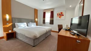 thumbnail: Room