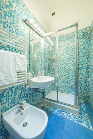 thumbnail: Bathroom shower