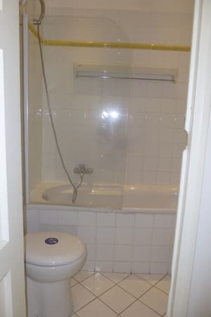thumbnail: Bathroom