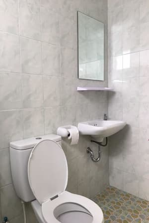 thumbnail: Bathroom