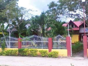 thumbnail: Property entrance