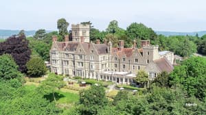thumbnail: Exterior
