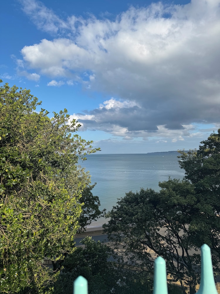 Beach/ocean view