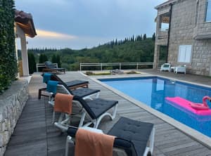 thumbnail: Pool
