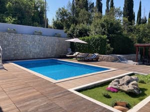 thumbnail: Pool