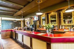 thumbnail: Bar (on property)