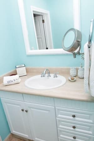 thumbnail: Bathroom sink