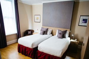 thumbnail: Room