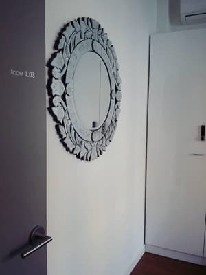 thumbnail: Interior detail