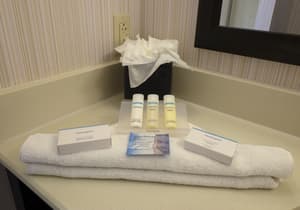 thumbnail: Bathroom amenities