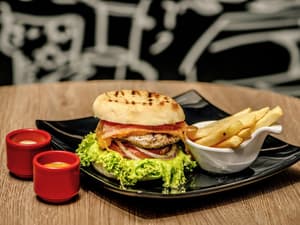 thumbnail: Restaurant