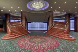 thumbnail: Business center