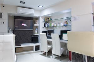 thumbnail: Business center