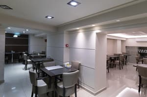 thumbnail: Cafe