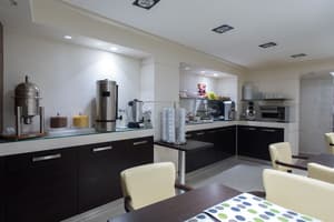 thumbnail: Breakfast area