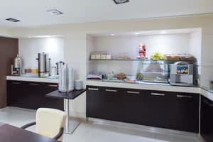 thumbnail: Breakfast area