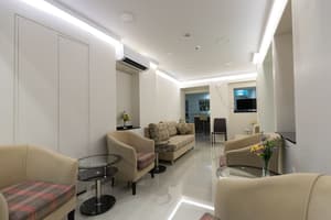 thumbnail: Lobby sitting area