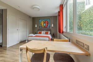 thumbnail: Room