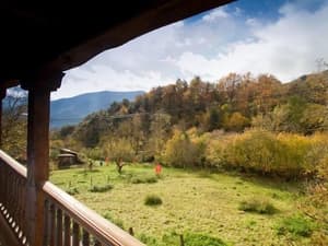 thumbnail: Exterior