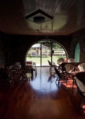 thumbnail: Bar (on property)
