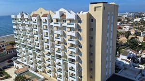 thumbnail: Front of property