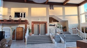 thumbnail: Interior entrance