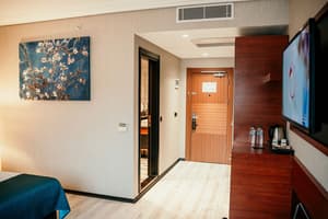 thumbnail: Room