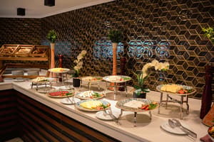 thumbnail: Breakfast buffet