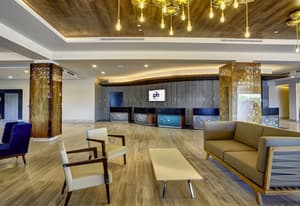 thumbnail: Lobby sitting area