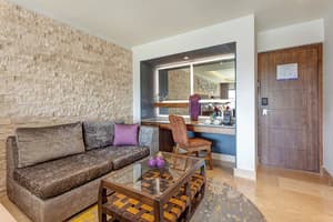 thumbnail: Living room