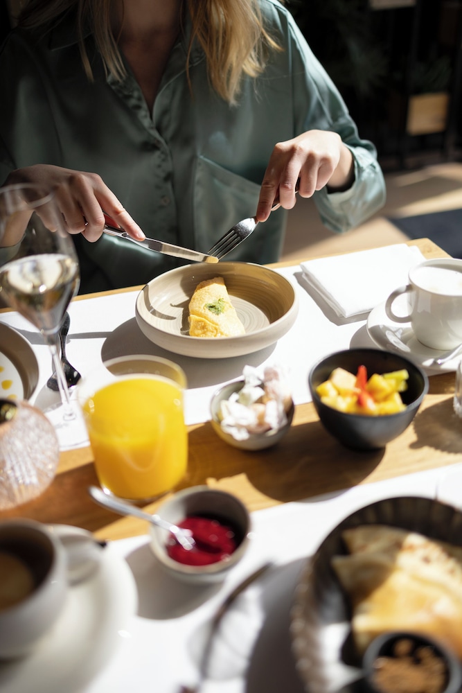 Breakfast meal