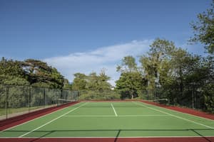 thumbnail: Tennis court