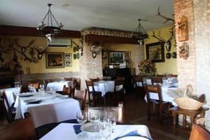 thumbnail: Dining