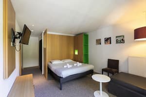thumbnail: Room