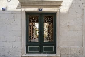 thumbnail: Property entrance