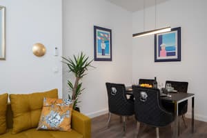 thumbnail: In-room dining